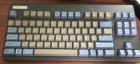 realforce87-white